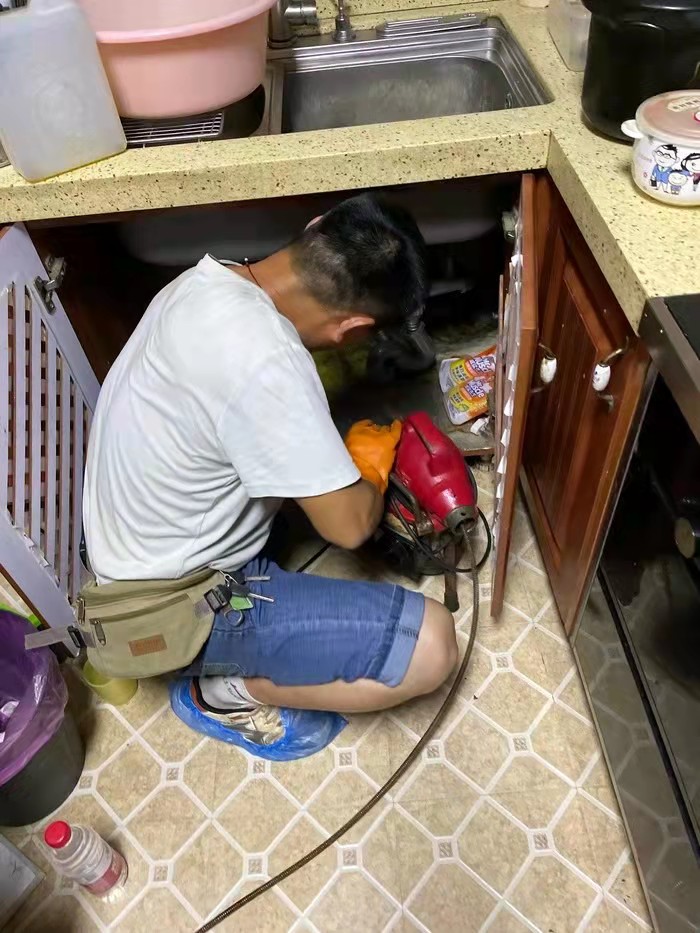 乌拉特后通下水道